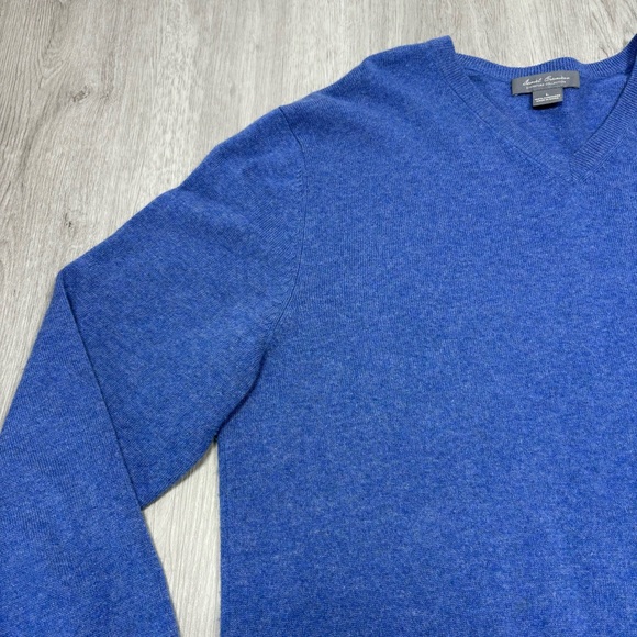 2 Daniel Cremieux Sweater Mens Large Black Cashmere V Neck Classic Pullover Blue - Picture 5 of 16